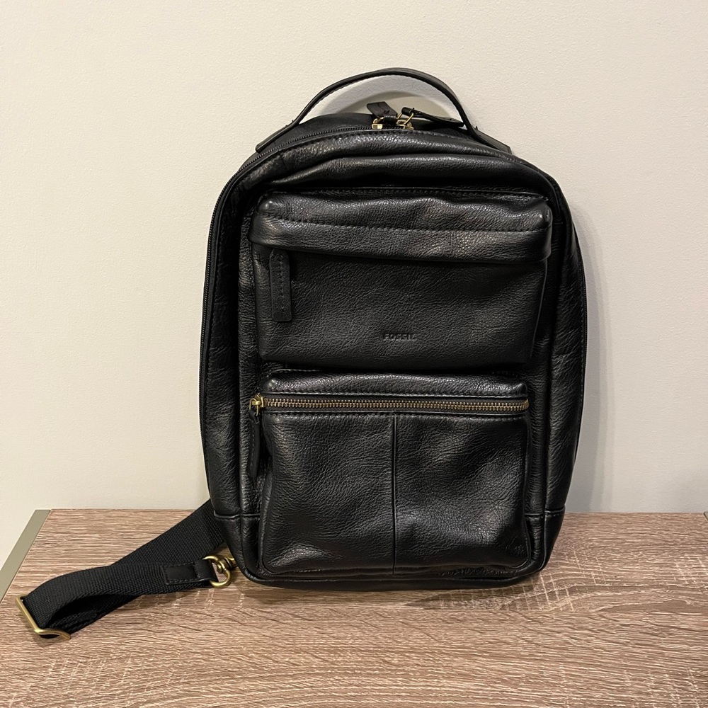 Fossil Buckner Sling Pack